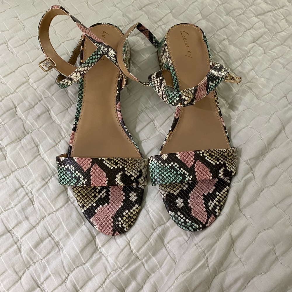 Sam Edelman sandals new